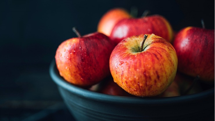 सेब Apple स्वस्थ शारीरिक विकास के लिए